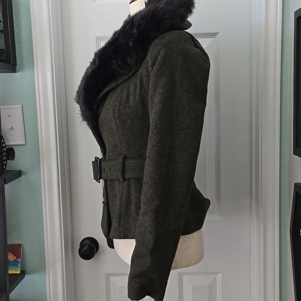 Collectif Molly Vintage Jacket W/ Fur Collar, In Olive Green, NWT - Picture 10 of 16